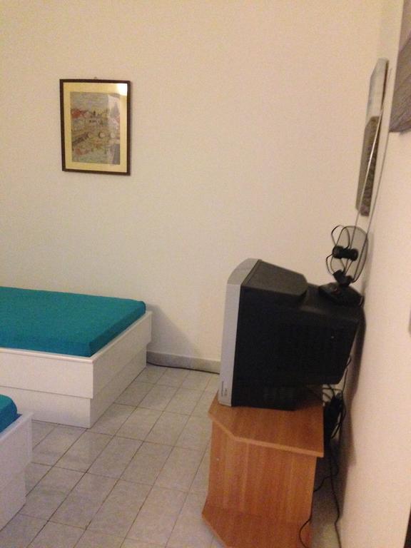 Guest House Alek Vrboska Camera foto